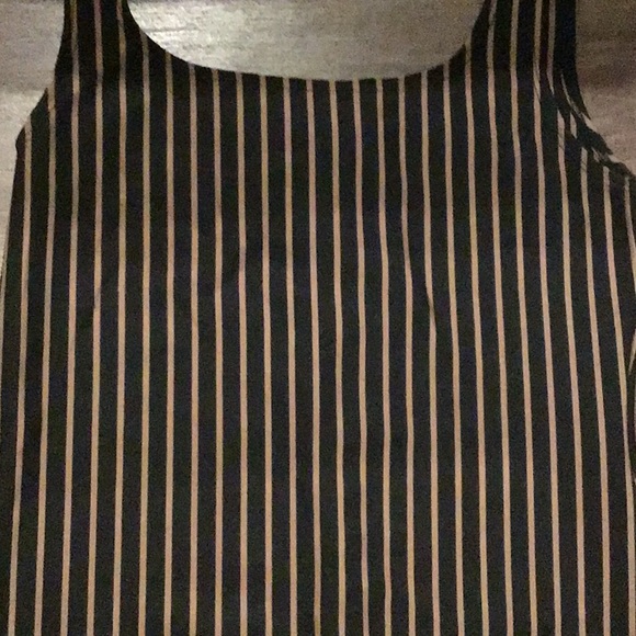 Women’s dress and shoes- size 8 - Picture 3 of 8